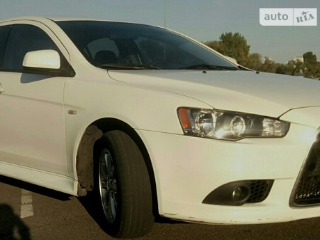 Mitsubishi Lancer