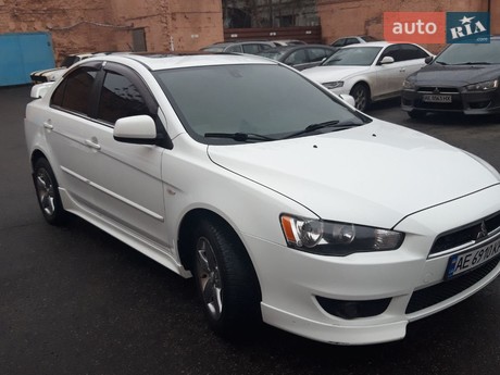 Lancer Mitsubishi Lancer