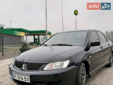 Lancer Mitsubishi Lancer