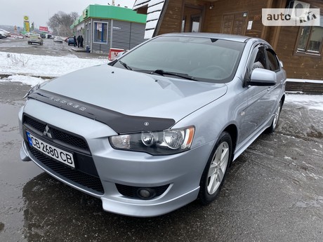 Mitsubishi Lancer