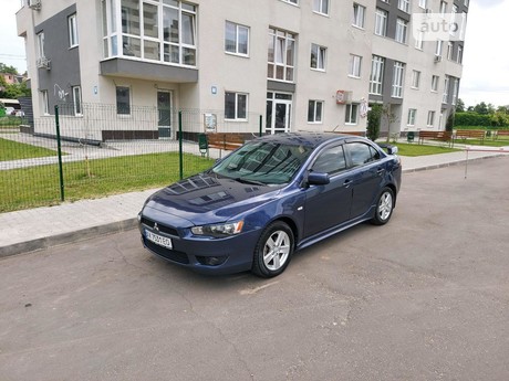 Lancer Mitsubishi Lancer