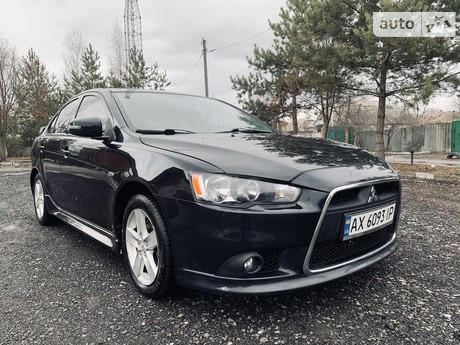 Mitsubishi Lancer 2015