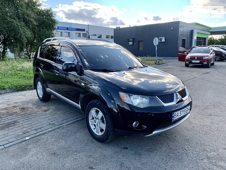 Mitsubishi Outlander XL 2008