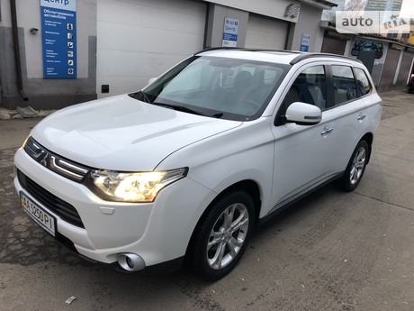 Mitsubishi Outlander