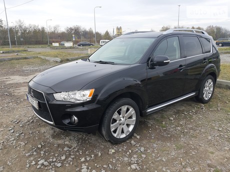 Mitsubishi Outlander 2010