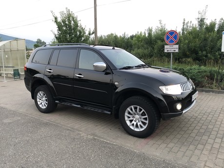 Mitsubishi Pajero Sport 2012