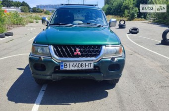 Mitsubishi Pajero Sport  2000