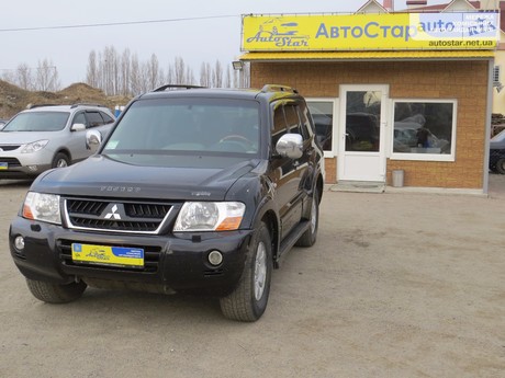 Mitsubishi Pajero Wagon 3.0 AT (170 л.с.) 2005