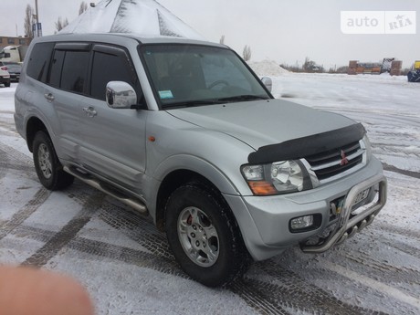 Mitsubishi Pajero Wagon