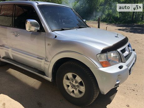 Mitsubishi Pajero Wagon