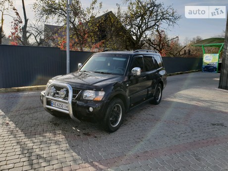 Mitsubishi Pajero Wagon 2004