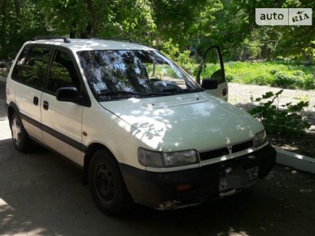 Space Runner Mitsubishi Space Runner