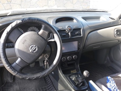 Nissan Almera 2011 Nissan Almera 2011