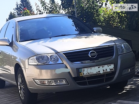 Nissan Almera