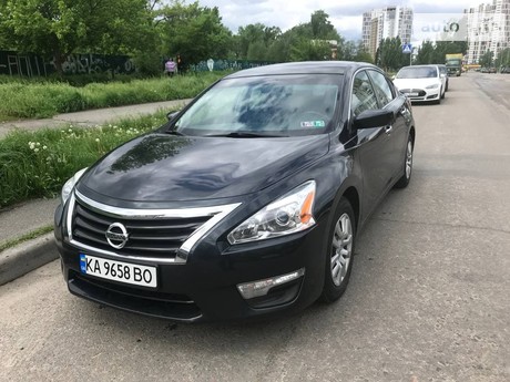 Nissan Altima 2012