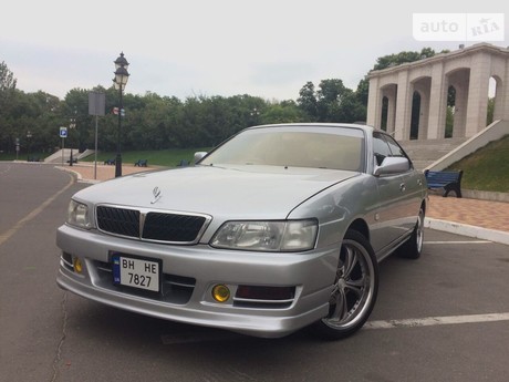 Nissan Laurel 1998