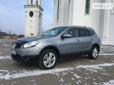 Nissan Qashqai+2 2012