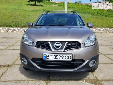 Nissan Qashqai+2