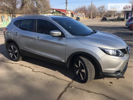 Nissan Qashqai 2015