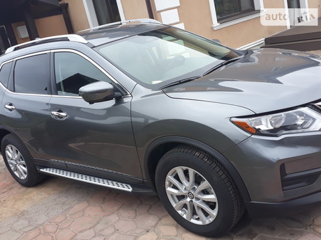 Rogue Nissan Rogue