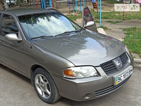 Nissan Sentra 2005