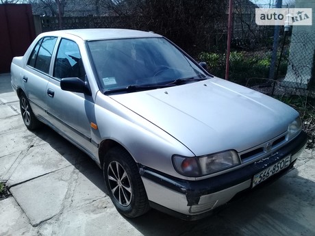 Nissan Sunny 1991