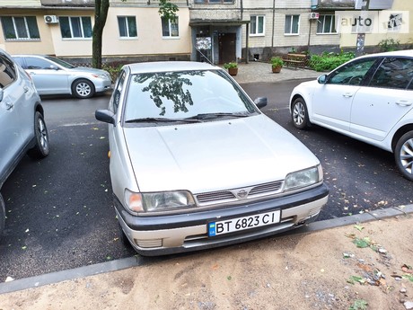 Nissan Sunny 1993