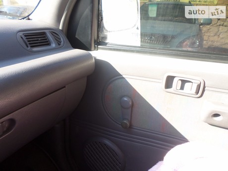 Nissan Vanette груз. 1995