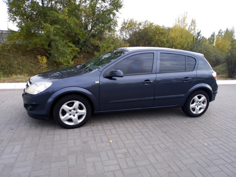 Opel Astra H