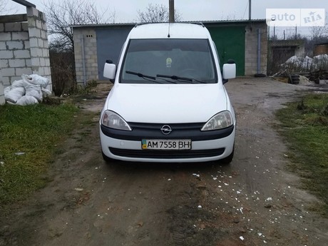 Opel Combo пасс. 2005