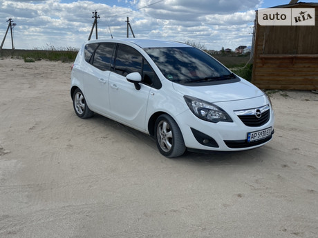 Opel Meriva 2010