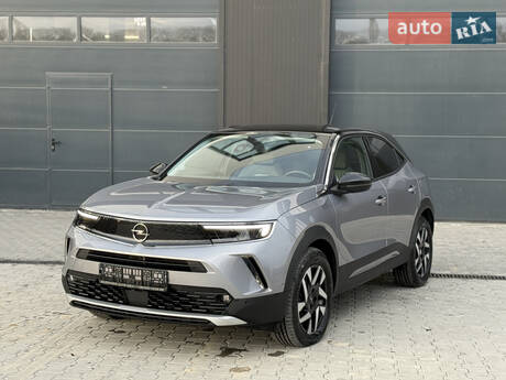 Opel Mokka-e 2022 в Городке