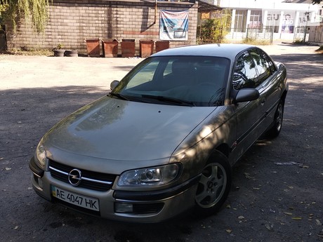 Opel Omega