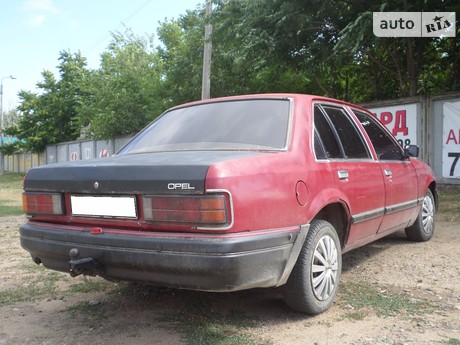 Opel Rekord 1985