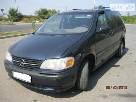 Opel Sintra 1999