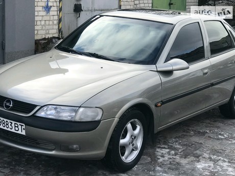 Отзыв владельца Opel Vectra (Опель Вектра) 1996 г.