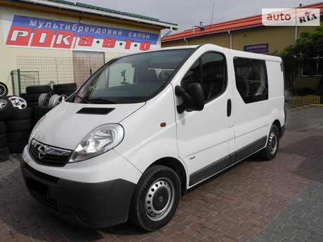 Opel Vivaro груз.