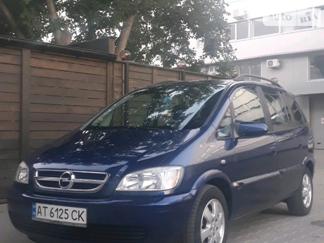 Opel Zafira 2004