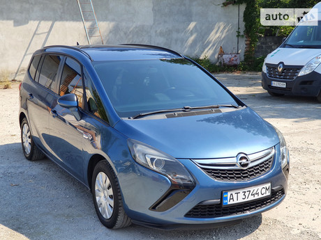 Opel Zafira 2013