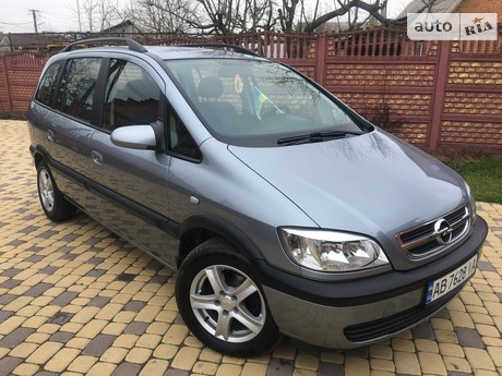 Opel Zafira 2003