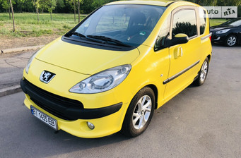 Peugeot 1007  2005