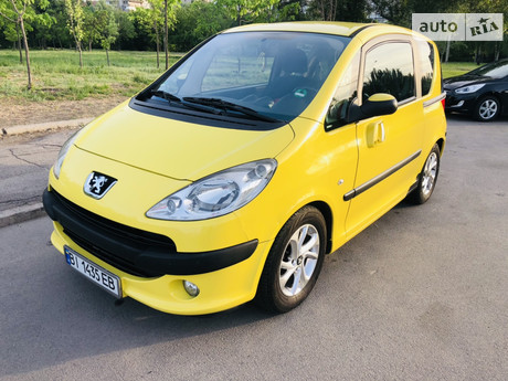 1007 Peugeot 1007