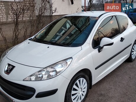 Peugeot 207 Hatchback (3d) 2008