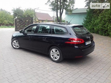 Peugeot 308 1.6 HDi МТ (92 л.с.) 2015