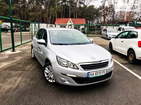 Peugeot 308 2016