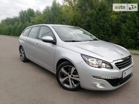 Peugeot 308 2016