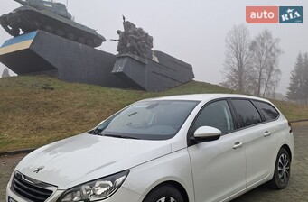 Peugeot 308  2015