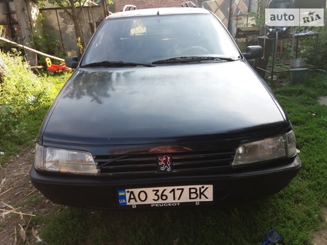 Peugeot 405 1989