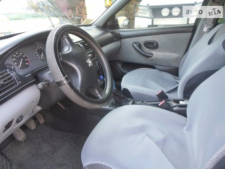 Peugeot 406 2004 Peugeot 406 2004