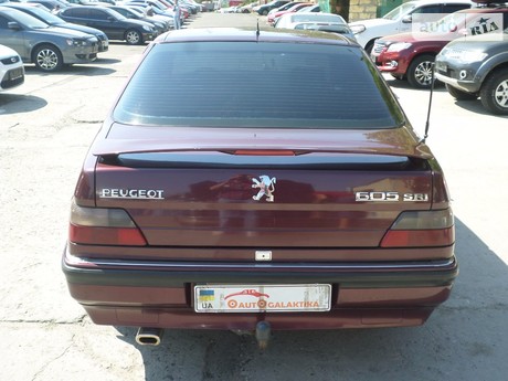 Peugeot 605 1990